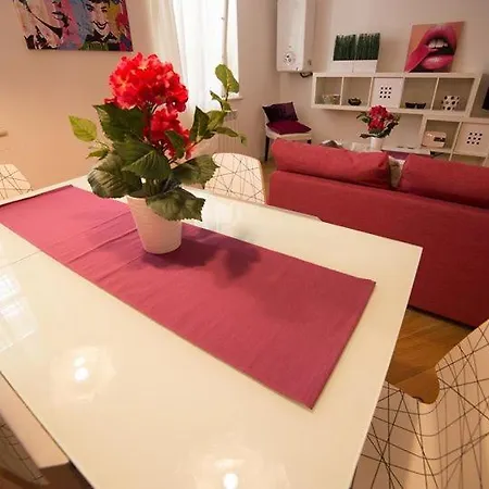 Apartamento Capitelli Romani *